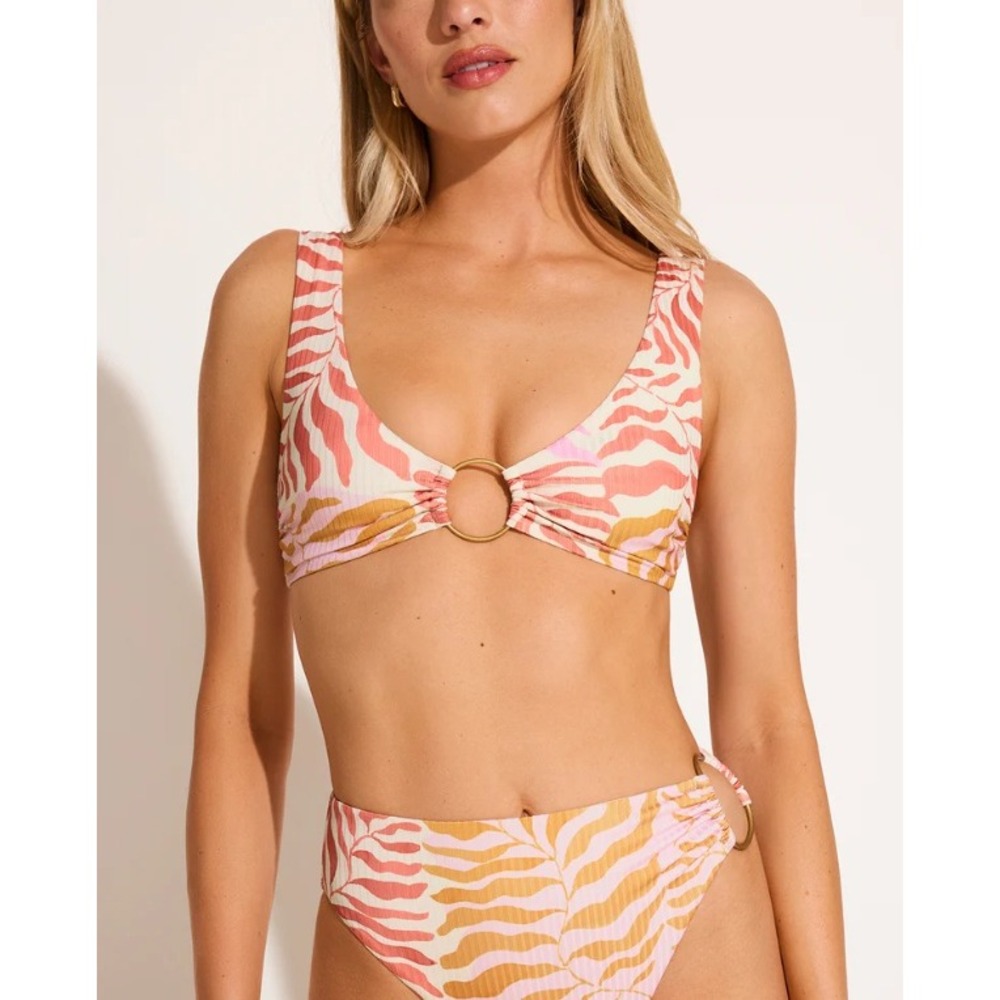 Vitamin A Bikini Top Women Size M Orange Pink Palm Print Ring‎ Front Ribbed